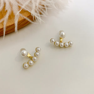 AOMU 2020 Chic Imitation Pearl Geometric Fan Shaped Elegant Stud Earrings for Women Girls Jewelry Party Asseccoires