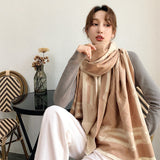 Scarf Women Cashmere Warm Pashmina Foulard Lady Luxury Horse Scarves Thick Soft Bufanda Shawls Wraps